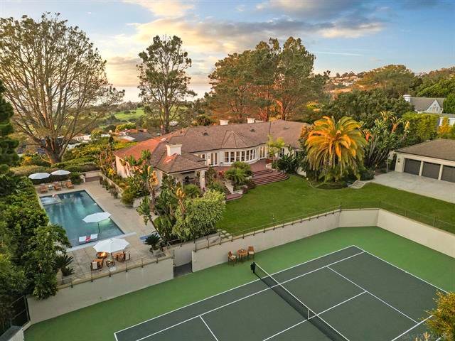 Panoramic Ocean-view Estate