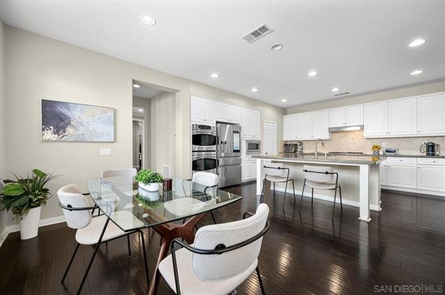 Sophisticated 4S Ranch Residence