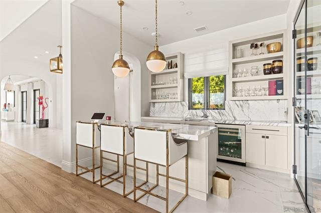 Estate Offering Privacy, Space and Stunning Southwest Views