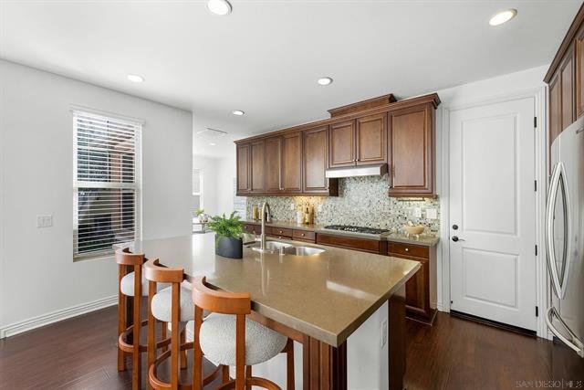 Comfortable Living Space In the Desirable Manzanita Trail Neighborhood