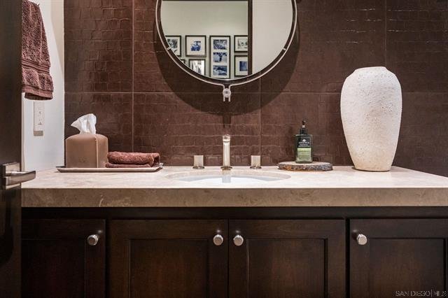 Home Blending Timeless Design with Effortless California Living