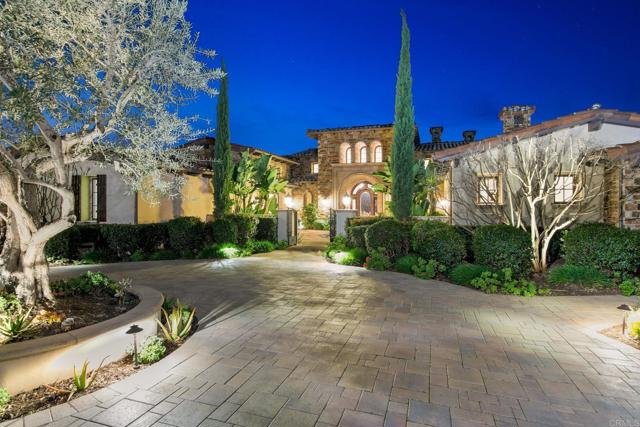 Extraordinary, Private Single-level Estate