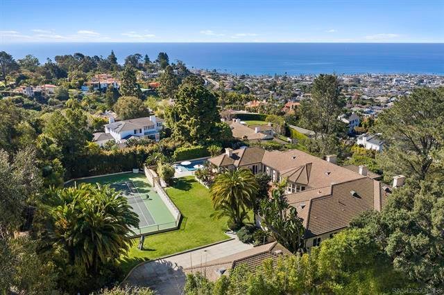 Panoramic Ocean-view Estate