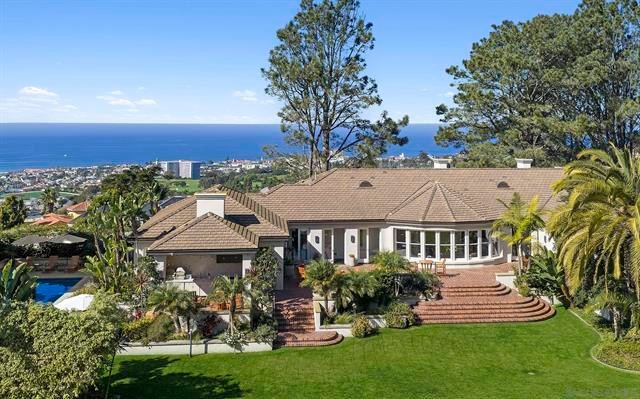 Panoramic Ocean-view Estate