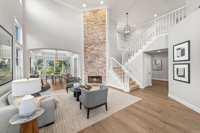 Home Nestled On a Quiet cul-de-sac with Stunning Canyon Views