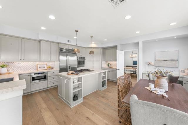 Home Nestled On a Quiet cul-de-sac with Stunning Canyon Views