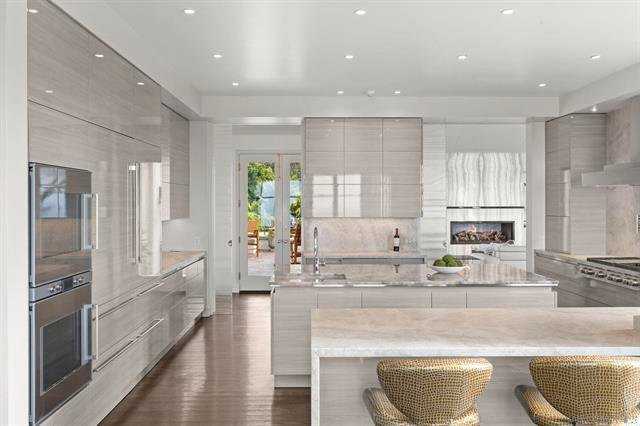 Panoramic Ocean-view Estate