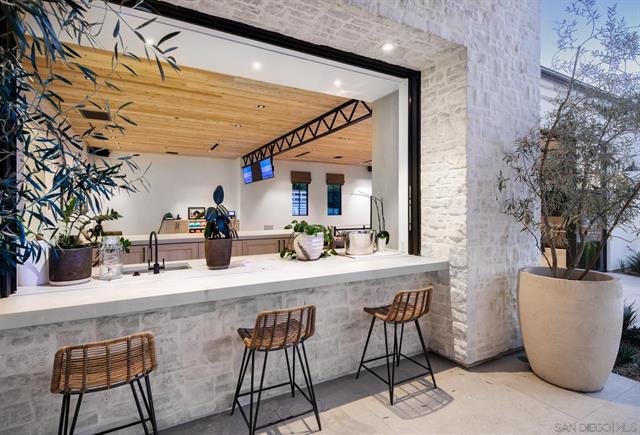 Monumental “Californian Modern Organic” Estate