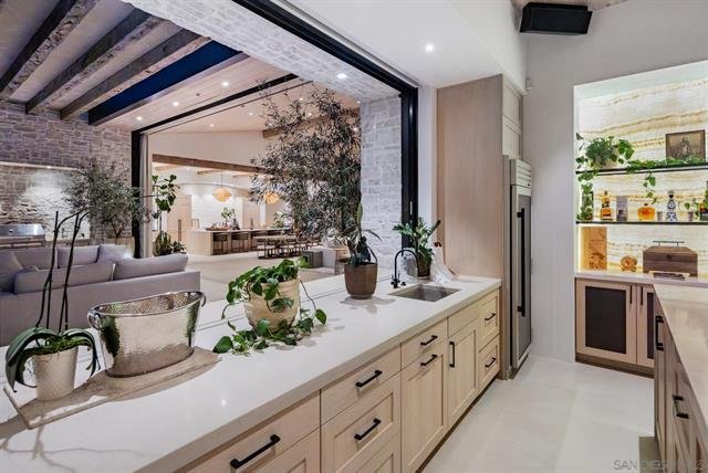 Monumental “Californian Modern Organic” Estate