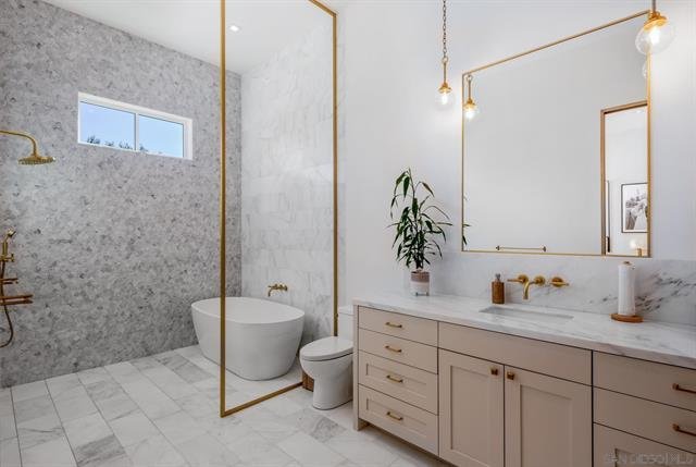 Monumental “Californian Modern Organic” Estate