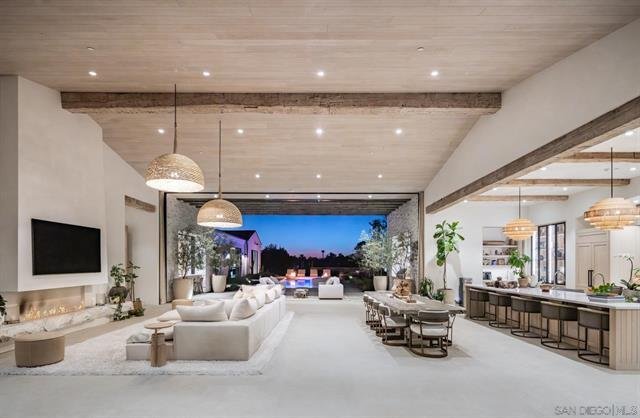 Monumental “Californian Modern Organic” Estate