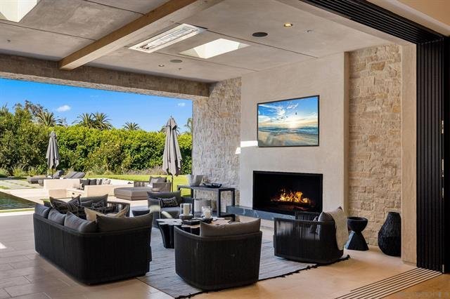 Ultimate Brand NEW Construction & Wellness Estate