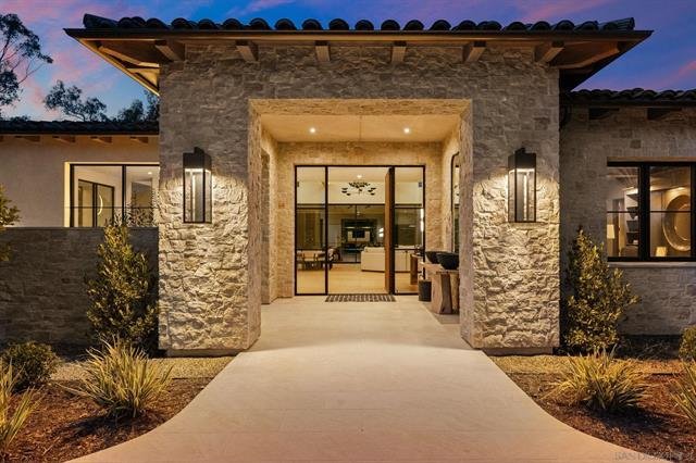 Ultimate Brand NEW Construction & Wellness Estate
