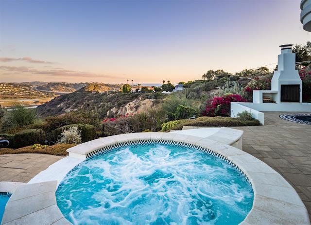 Extraordinary Custom Estate