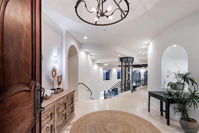 Extraordinary Custom Estate