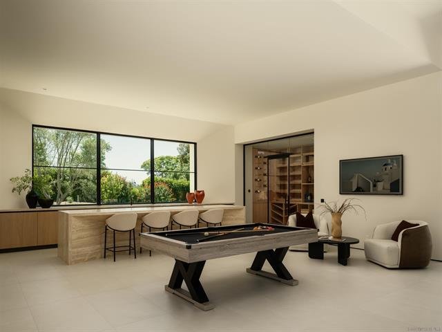 AER, A Newly Completed Architectural Estate