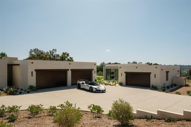AER, A Newly Completed Architectural Estate